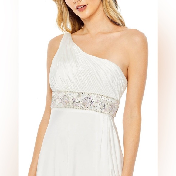 Mac Duggal 68170 NWT EVENING DRESS WITH BEADED WAISTLINE - Picture 4 of 9